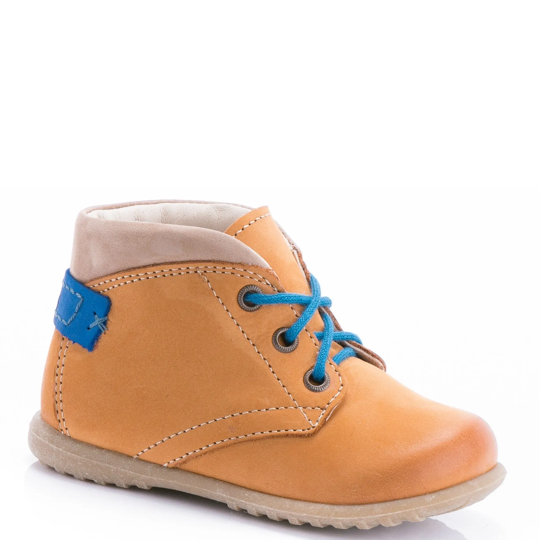 (2440-10) Emel first shoes