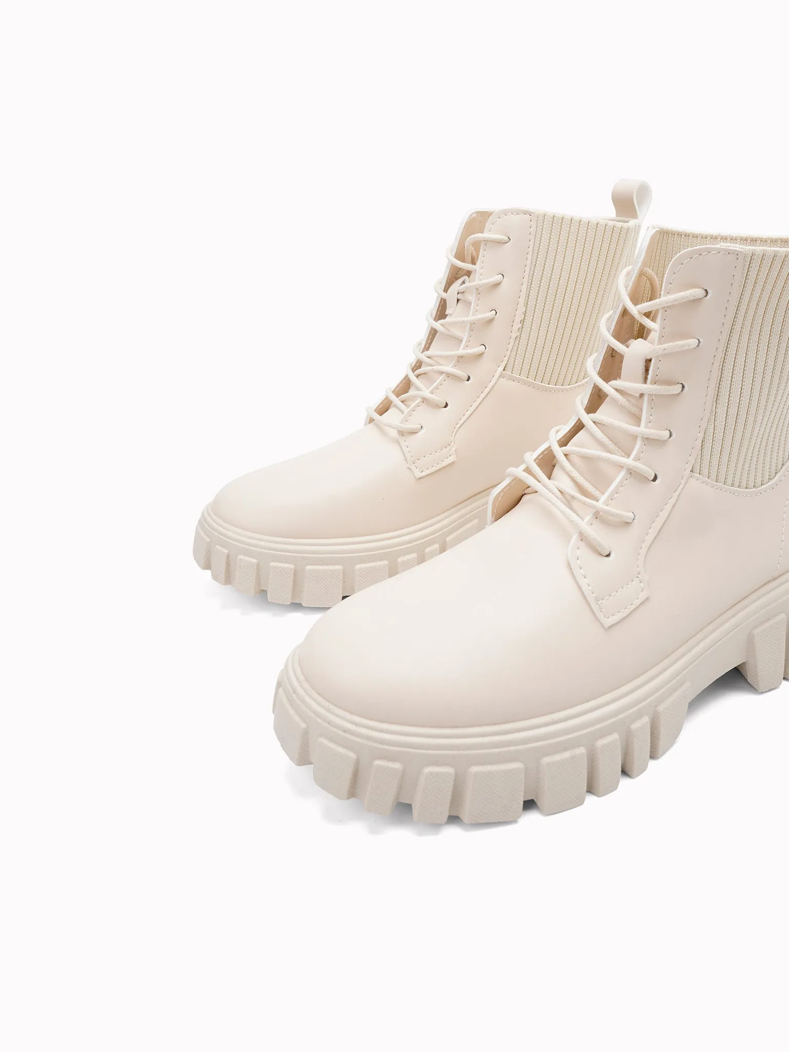 Ari Platform Boots