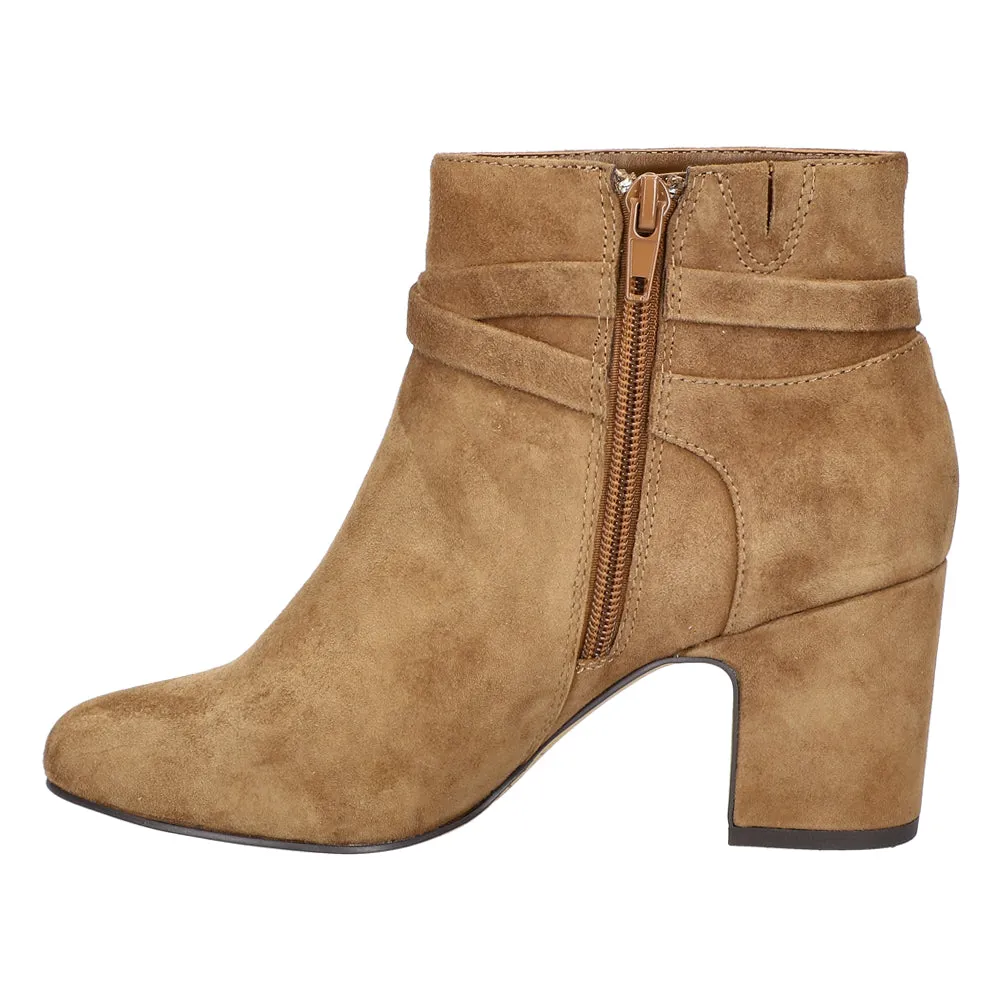 Arlette Round Toe Zippered Booties