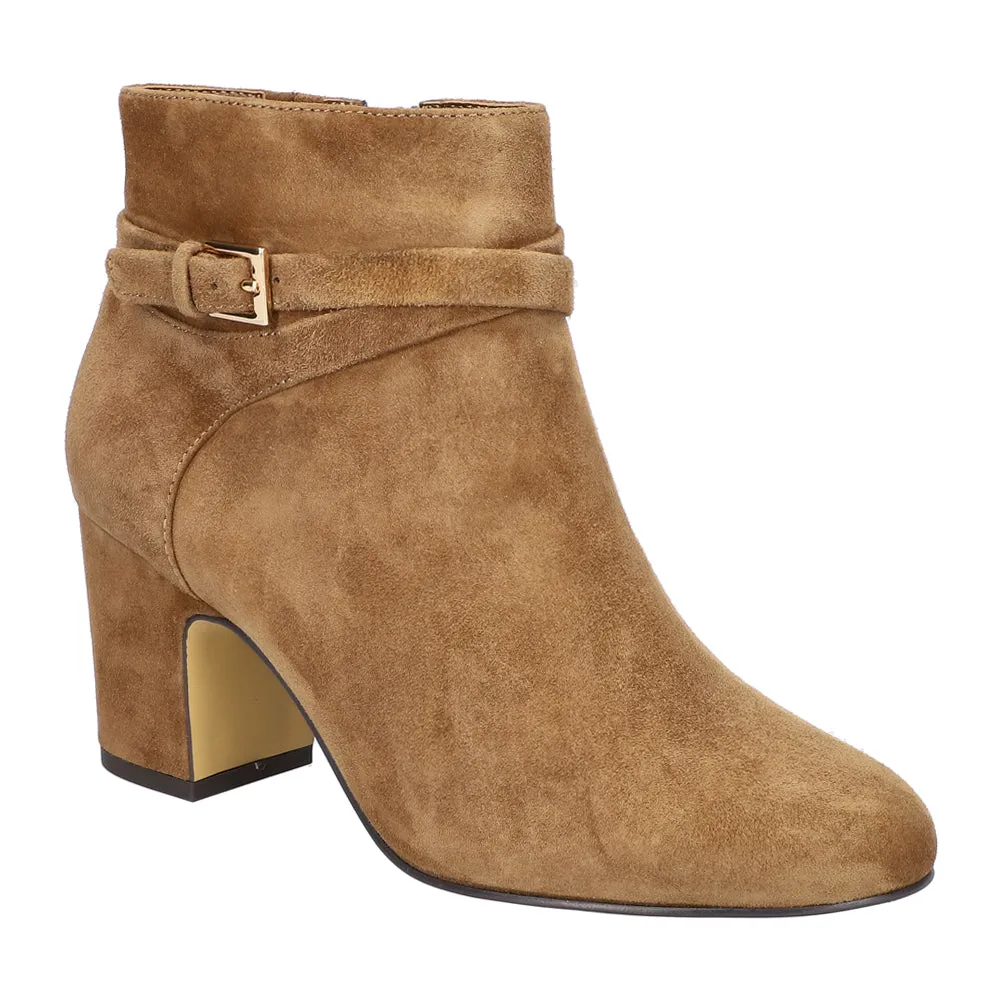 Arlette Round Toe Zippered Booties