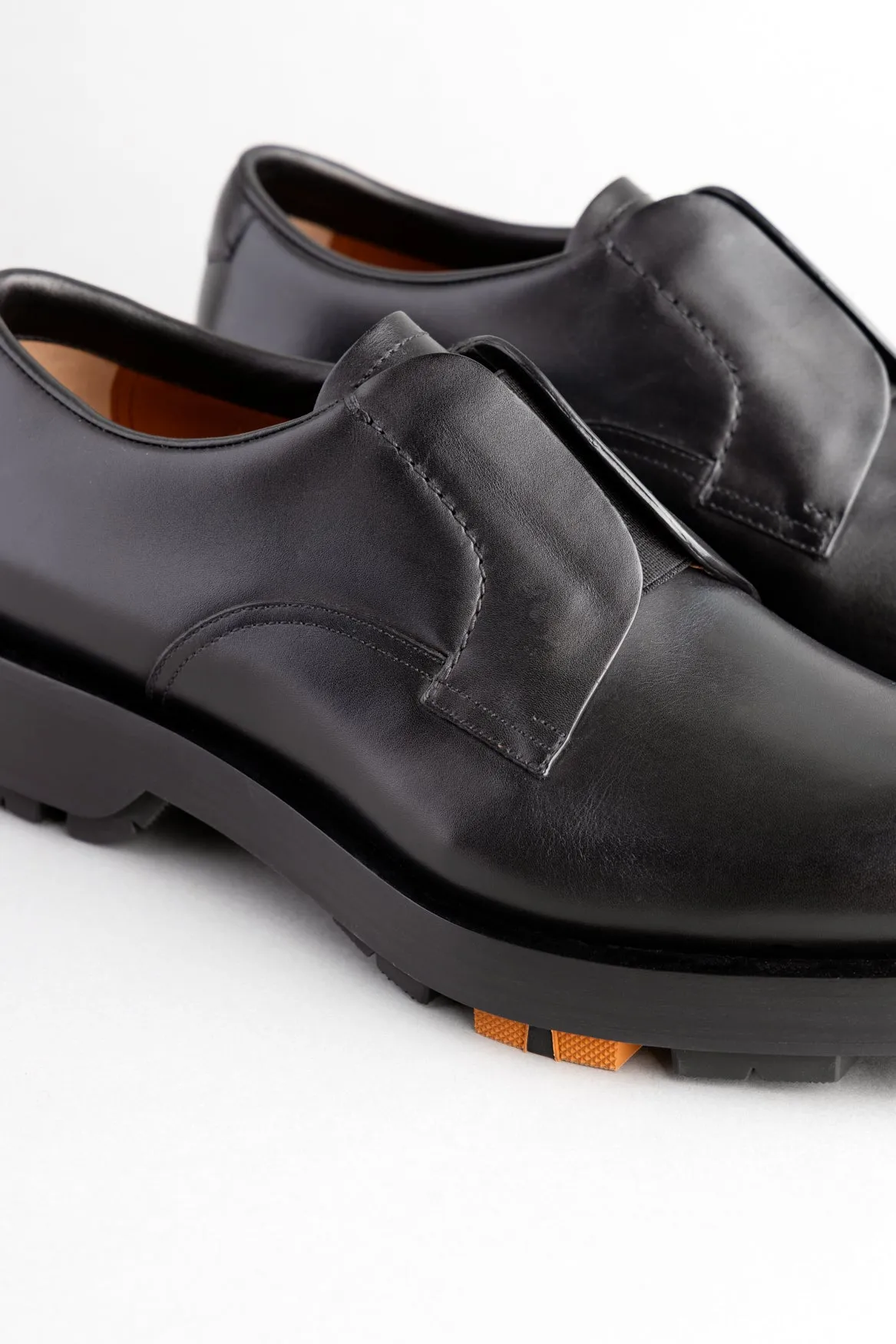 Black Hand-Buffed Leather Udine Derby Shoes