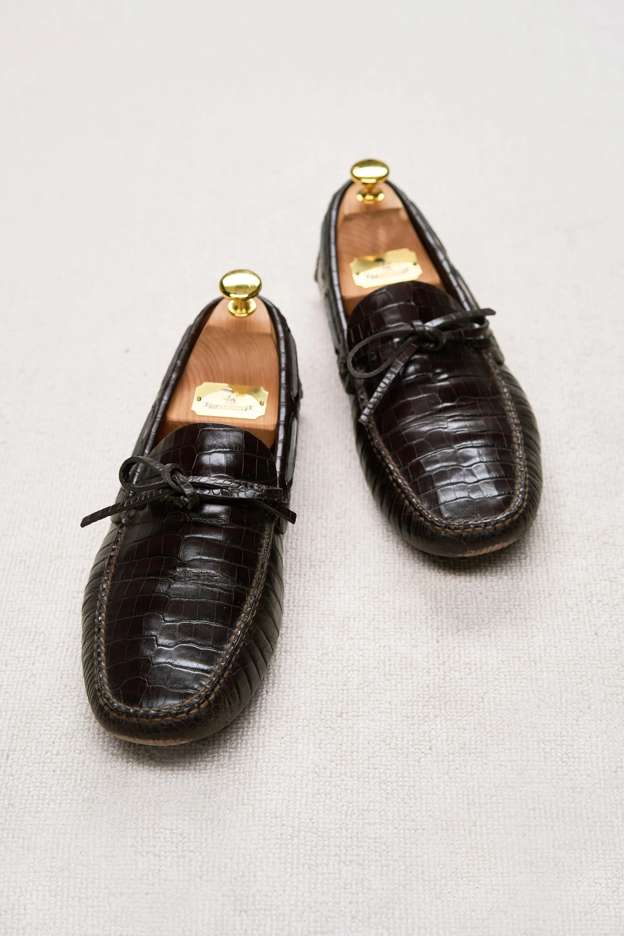 Luxurious Dark Brown Crocodile-Embossed Leather Driving Loafers by Car Shoe