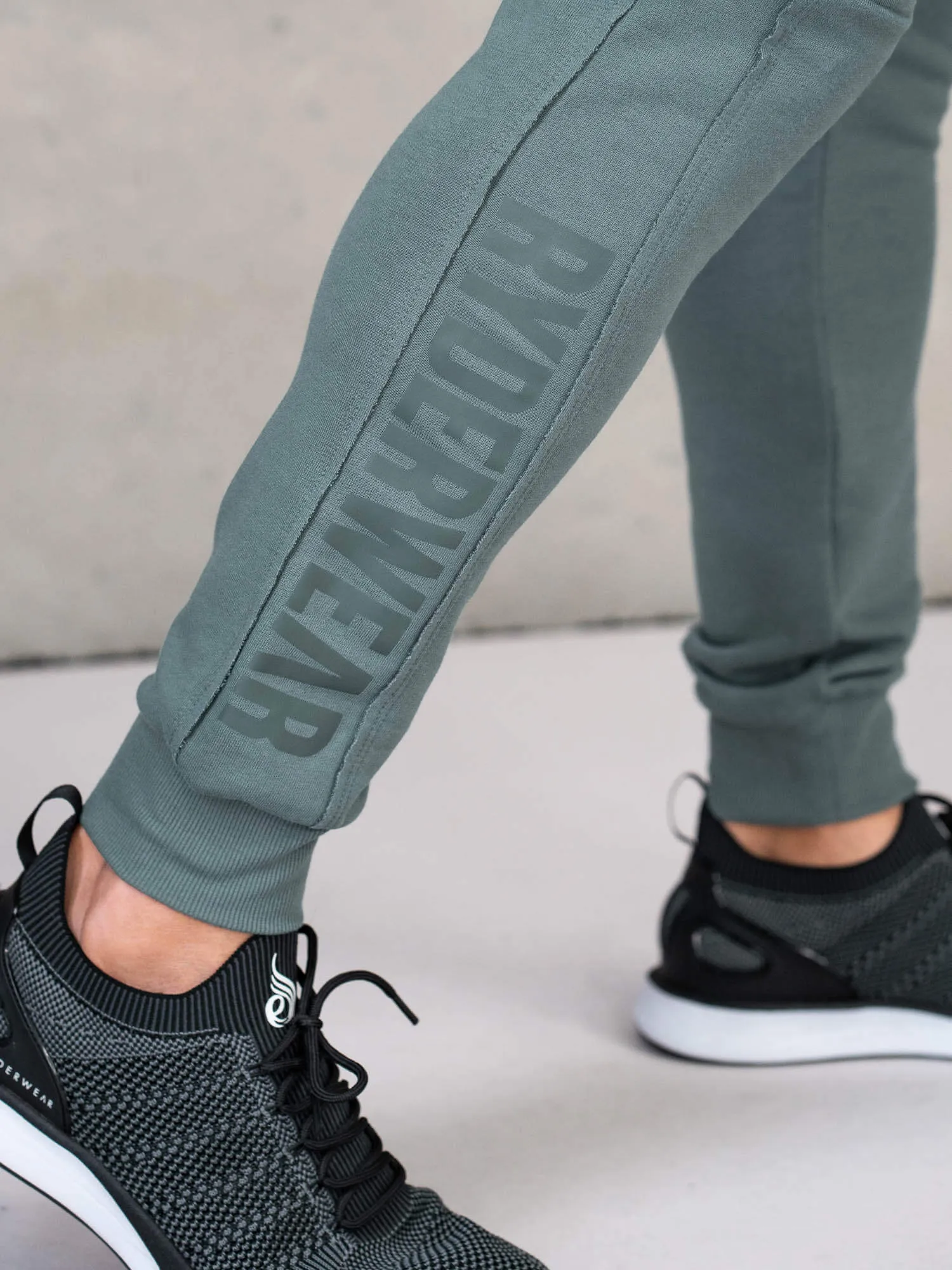 Force Track Pant - Fern Green