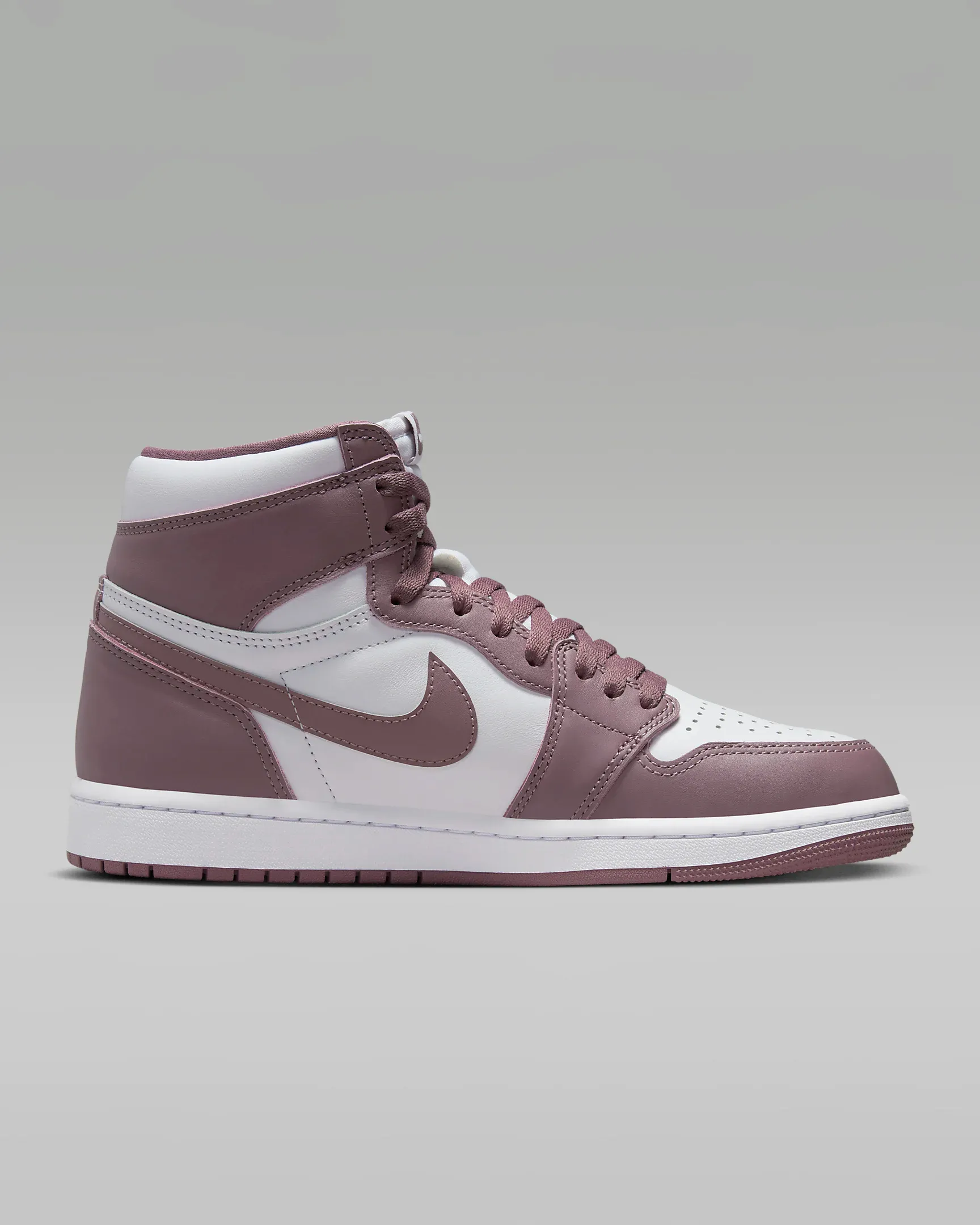 Nike Men's Air Jordan 1 High OG Shoes - White / Sky J Mauve